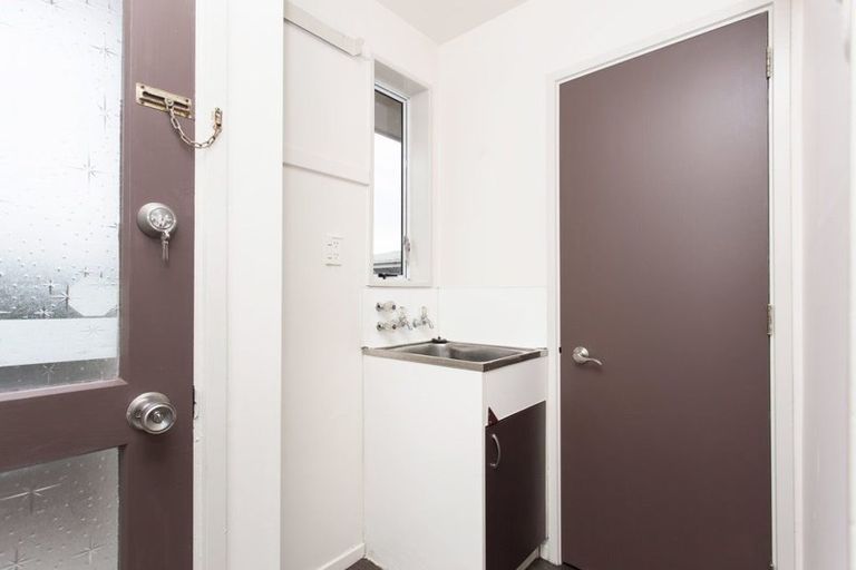 Photo of property in 44a Bromley Road, Bromley, Christchurch, 8062