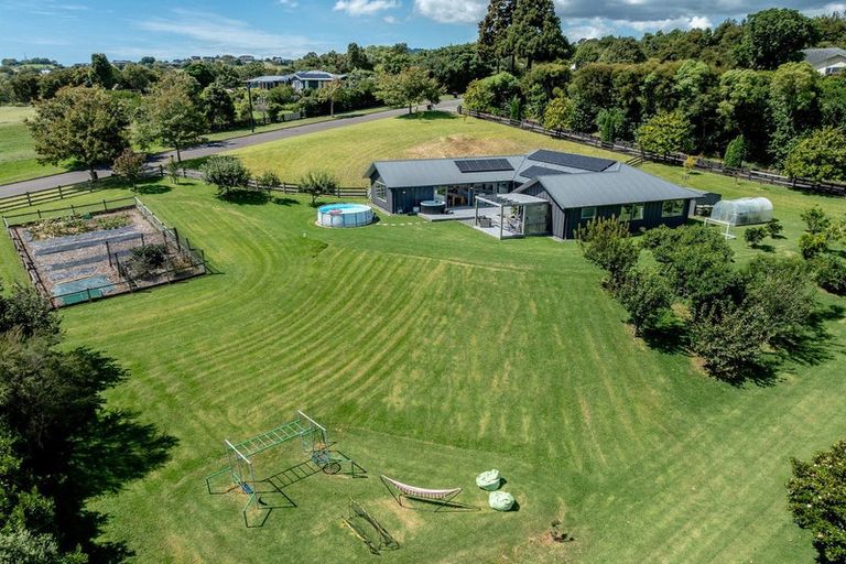 Photo of property in 20 Riverstone Drive, Welcome Bay, Tauranga, 3112