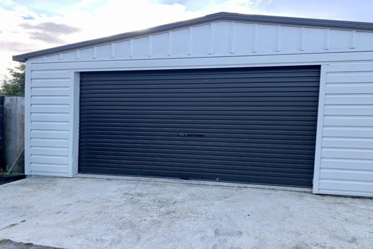 Photo of property in 50b Hartford Crescent, Totara Park, Upper Hutt, 5018