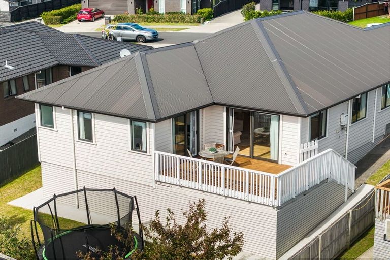 Photo of property in 12 Moyle Street, Pokeno, 2402