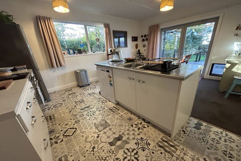 Photo of property in 77a Russell Street, Westport, 7825