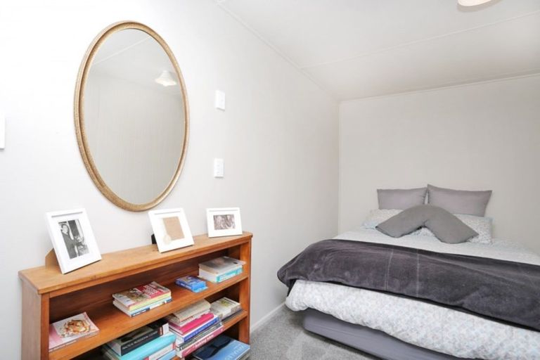 Photo of property in 64 Foyle Street, Bluff, 9814