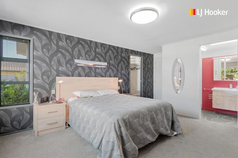 Photo of property in 22 Kura Place, Mosgiel, 9024