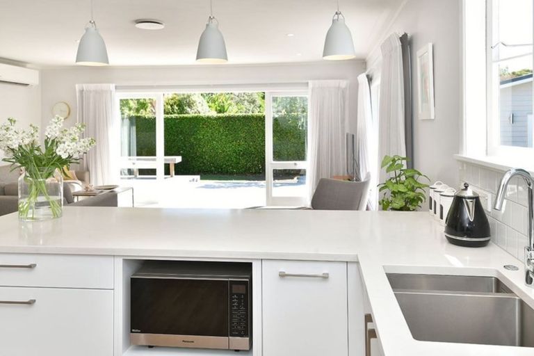 Photo of property in 7 Ardlui Avenue, Manly, Whangaparaoa, 0930