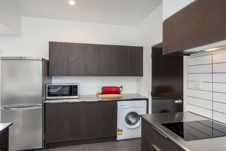 Photo of property in 274 Oxford Street, South Dunedin, Dunedin, 9012