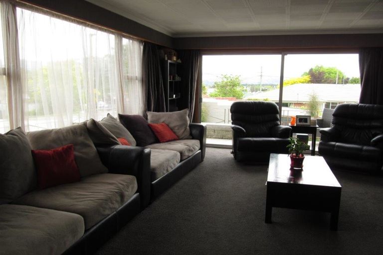 Photo of property in 2 Chapple Street, Alexandra, 9320