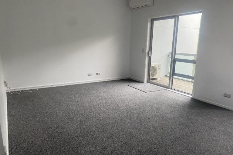 Photo of property in 2/114 Mitchell Street, Brooklyn, Wellington, 6021