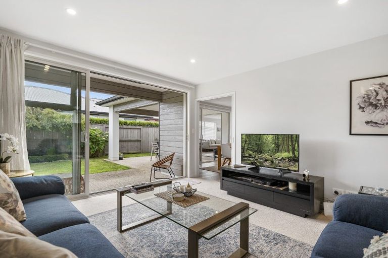 Photo of property in 72 Penetaka Heights, Pyes Pa, Tauranga, 3112