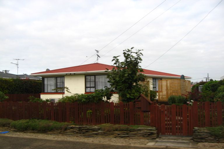Photo of property in 1 Esk Place, Mosgiel, 9024