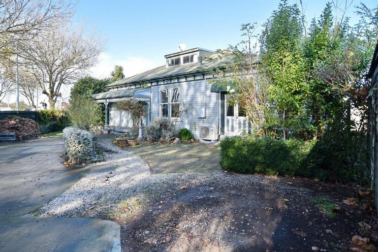 Photo of property in 128 Linwood Avenue, Linwood, Christchurch, 8011