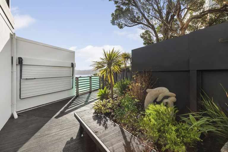 Photo of property in 115a Akaroa Drive, Maupuia, Wellington, 6022