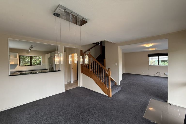 Photo of property in 63 Makara Road, Karori, Wellington, 6012