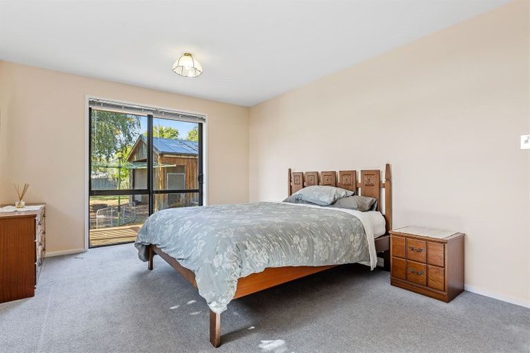 Photo of property in 239 Johns Road, Northwood, Christchurch, 8051