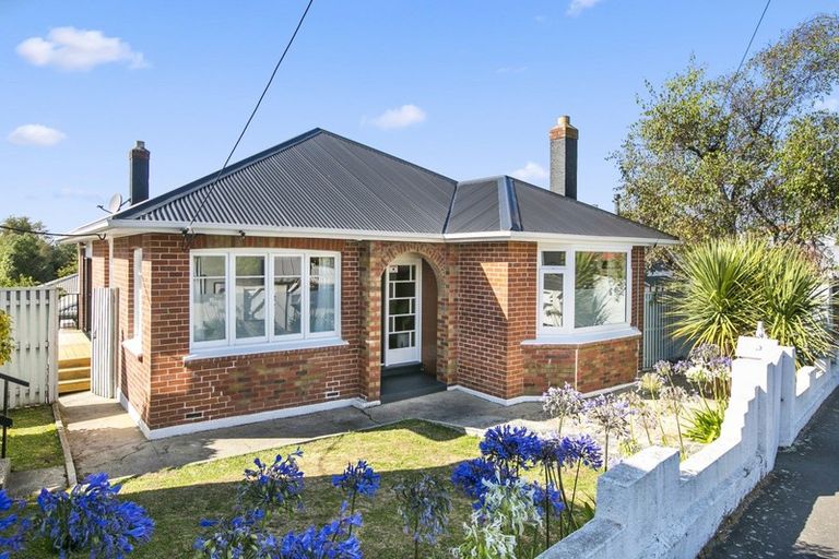 Photo of property in 81 Kenmure Road, Belleknowes, Dunedin, 9011