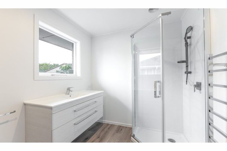 Photo of property in 189 Burwood Road, Burwood, Christchurch, 8083