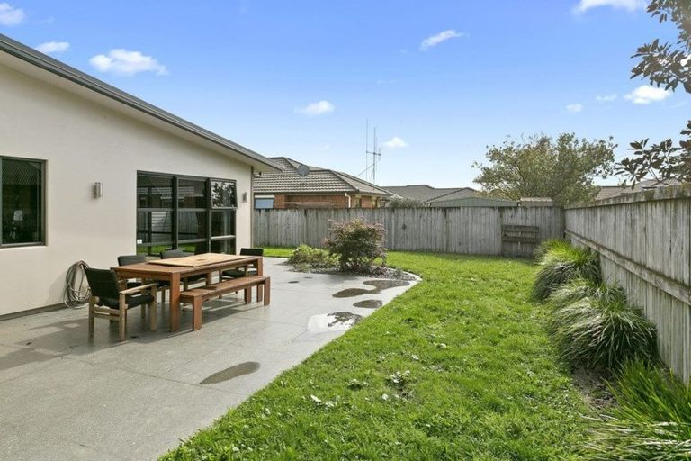 Photo of property in 26 Watkins Road, Cambridge, 3434