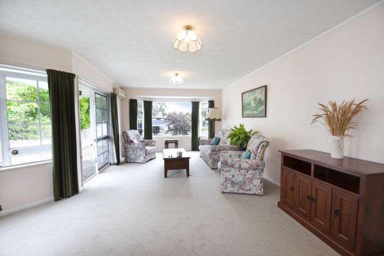Photo of property in 37 Guppy Road, Greenmeadows, Napier, 4112