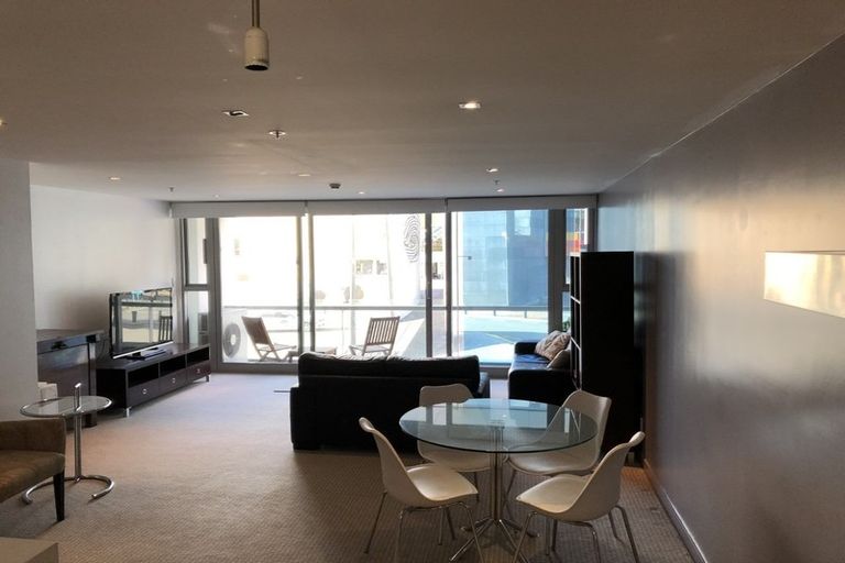 Photo of property in Portal Apartments, 1a/42 Cable Street, Te Aro, Wellington, 6011