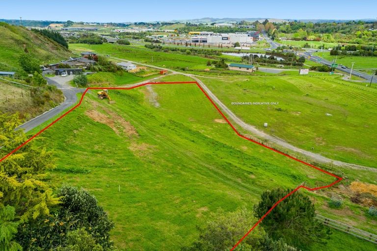 Photo of property in 18 Riverbasin Lane, Pyes Pa, Tauranga, 3112
