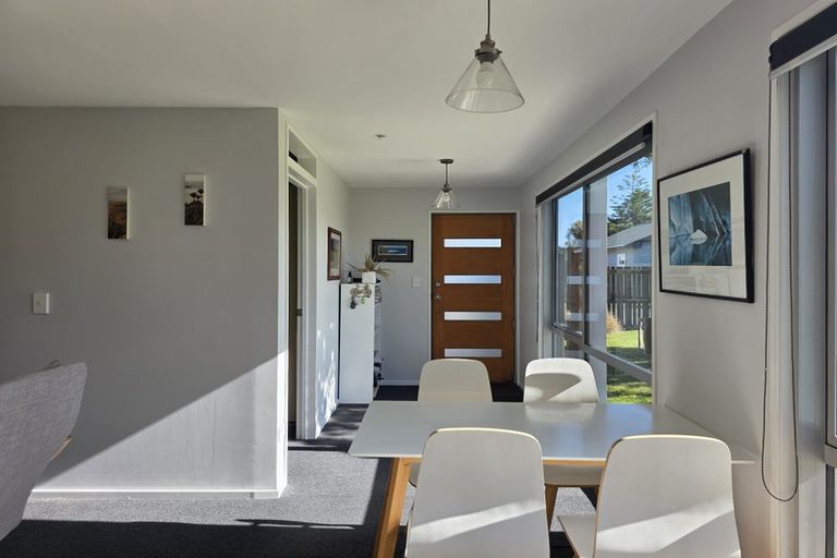 Photo of property in 18 Beach Street, Hokitika, 7810