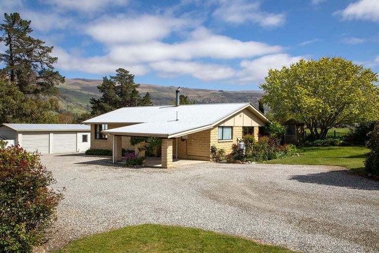 Photo of property in 123 Roxburgh Road East, Roxburgh East, Roxburgh, 9571