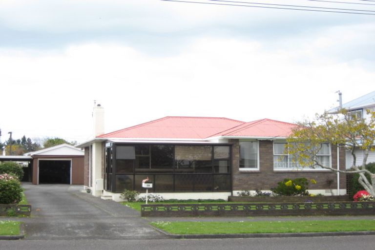 Photo of property in 38 Cowling Road, Hurdon, New Plymouth, 4310