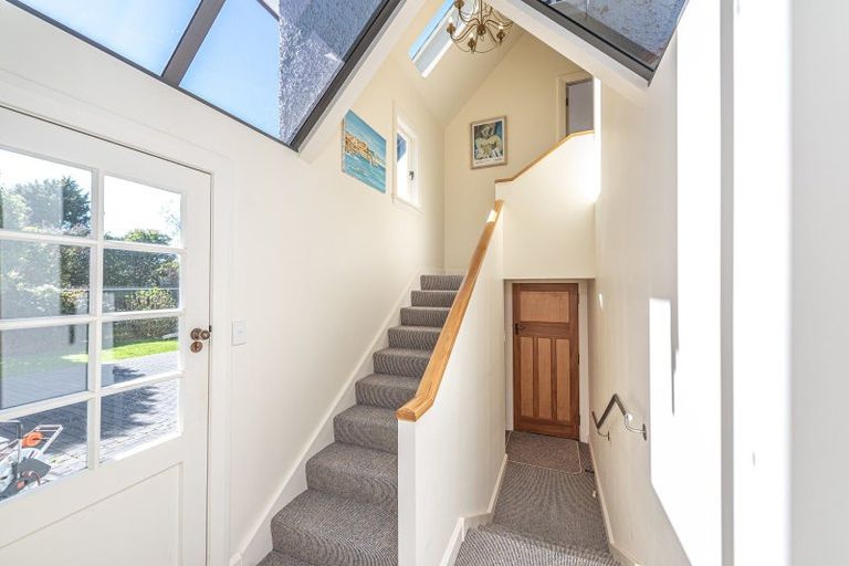 Photo of property in 32 Brassey Road, Saint Johns Hill, Whanganui, 4500