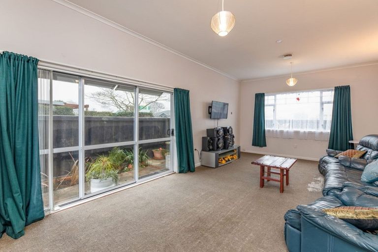 Photo of property in 1/42 Third Street, Belfast, Christchurch, 8051