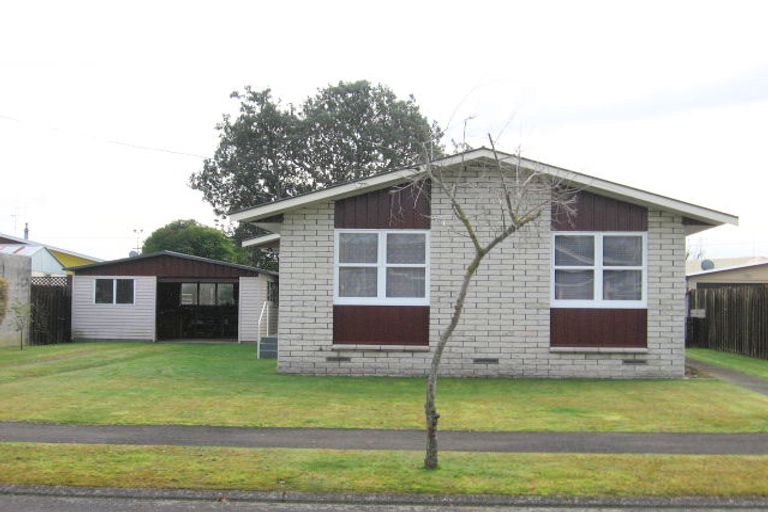 Photo of property in 69 Mears Road, St Andrews, Hamilton, 3200