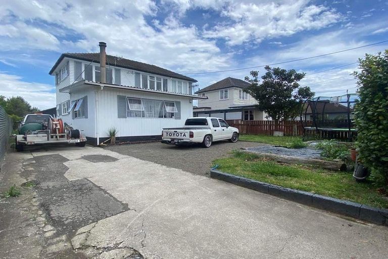 Photo of property in 22 Edward Street, Pahiatua, 4910