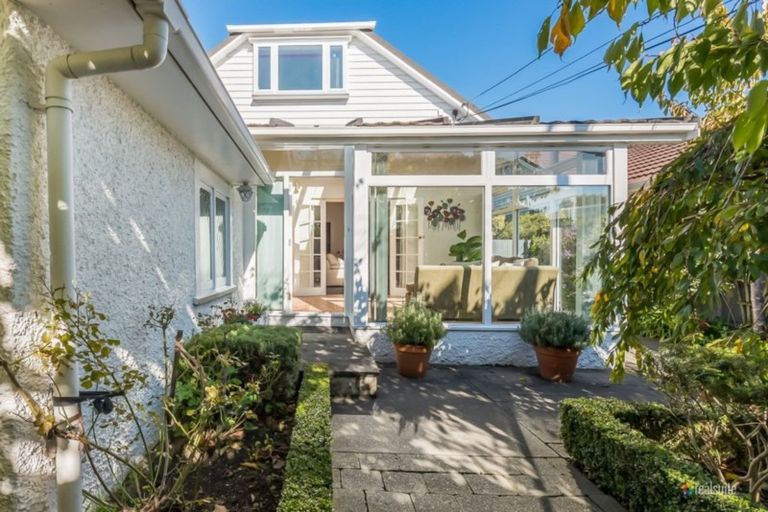 Photo of property in 150 Knights Road, Hutt Central, Lower Hutt, 5010