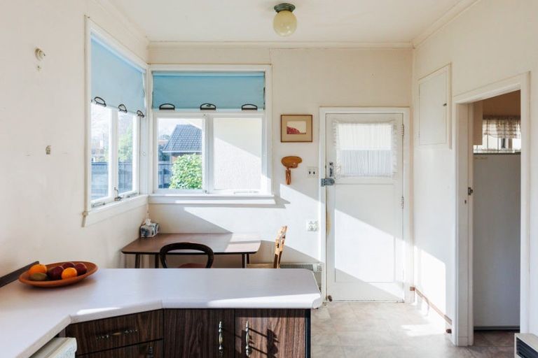 Photo of property in 35 Montgomery Terrace, Hokowhitu, Palmerston North, 4410