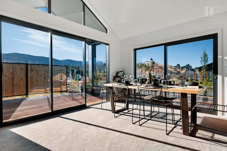 Photo of property in 28 Magnum Drive, Cromwell, 9310