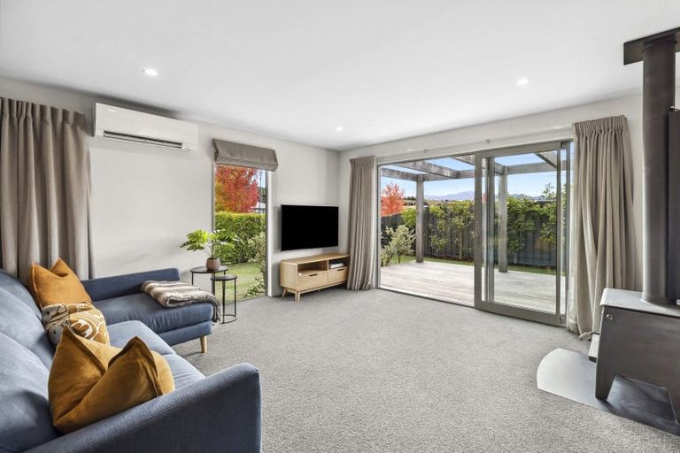 Photo of property in 12b Mallard Street, Albert Town, Wanaka, 9305