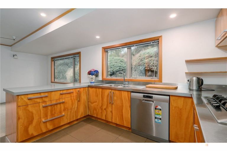 Photo of property in 2 Hislop Street, Geraldine, 7930