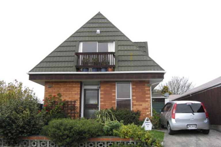 Photo of property in 8 Pitt Place, St Albans, Christchurch, 8014