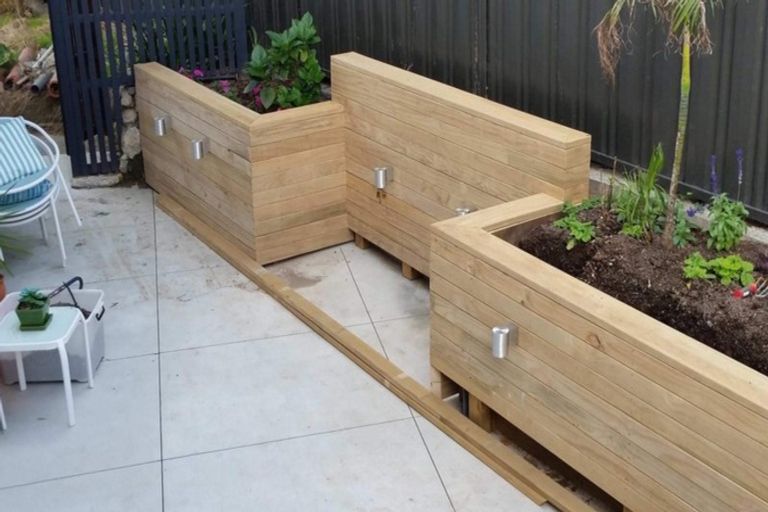 Photo of property in 35 Puketapu Road, Taradale, Napier, 4112