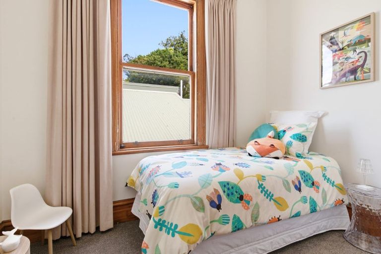 Photo of property in 80 Rolleston Street, Mount Cook, Wellington, 6021