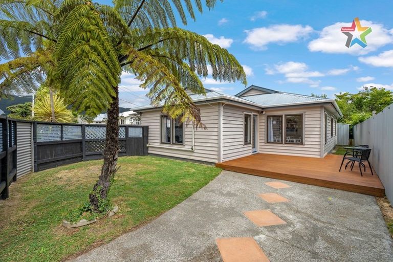 Photo of property in 48a Randwick Crescent, Moera, Lower Hutt, 5010