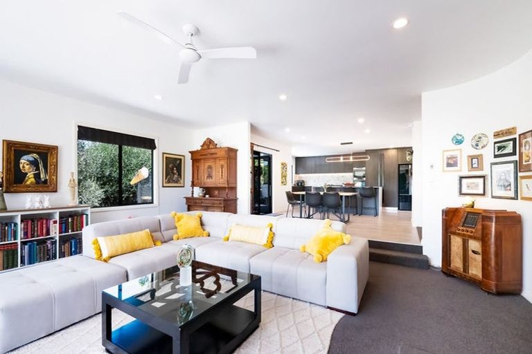 Photo of property in 28 Skudders Beach Road, Kerikeri, 0294