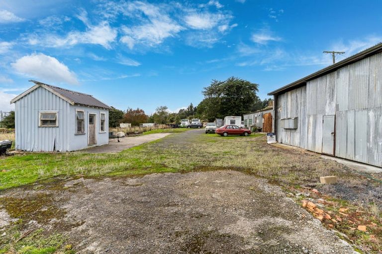Photo of property in 190 Main South Road, Green Island, Dunedin, 9018