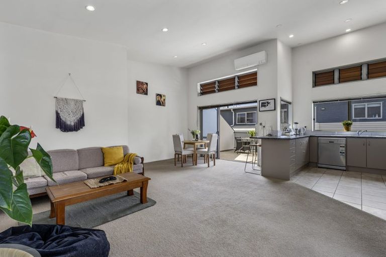 Photo of property in 42a Miro Street, Mount Maunganui, 3116