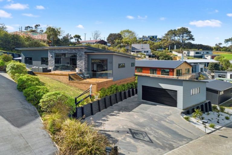 Photo of property in 5a Harakeke Place, Raglan, 3225