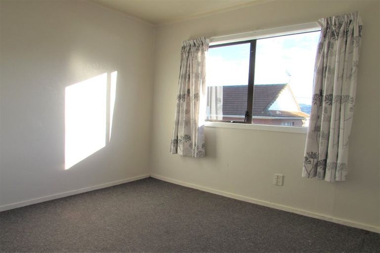 Photo of property in 95a Wilkie Crescent, Naenae, Lower Hutt, 5011
