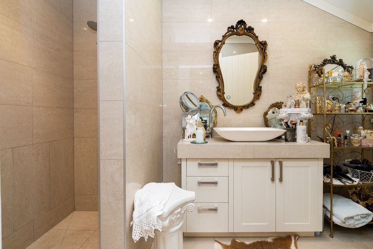 Photo of property in 43 Greenwood Road, Havelock North, 4130