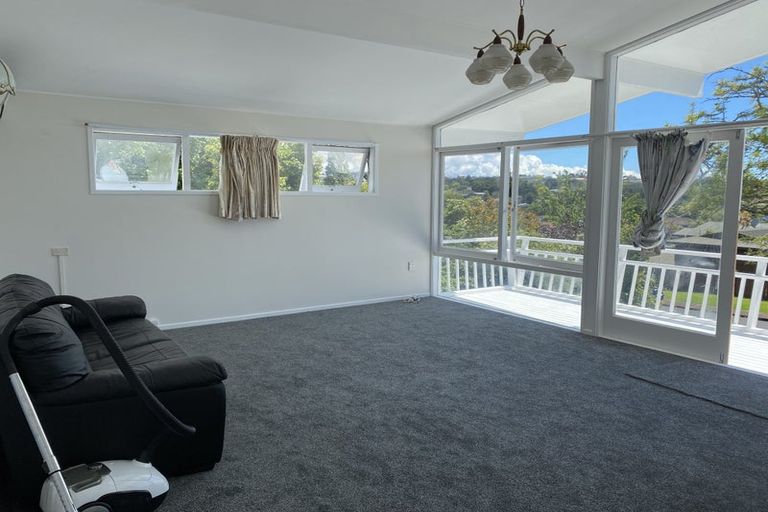 Photo of property in 6 Eban Avenue, Hillcrest, Auckland, 0627
