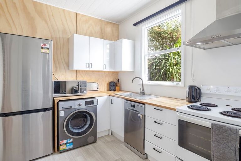 Photo of property in 94a Selwyn Street, Somerfield, Christchurch, 8024