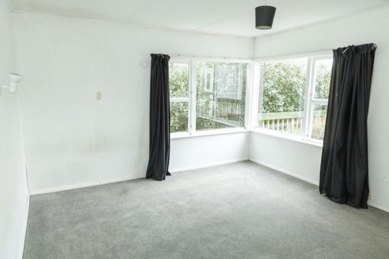 Photo of property in 119 Wadestown Road, Wadestown, Wellington, 6012