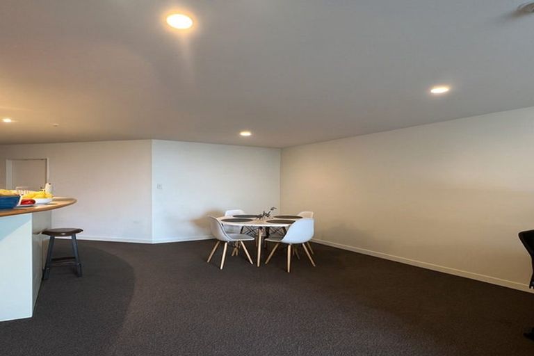 Photo of property in The Mews, 4/8 Basque Road, Eden Terrace, Auckland, 1021