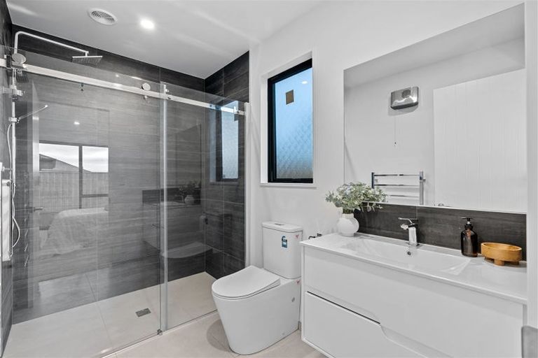 Photo of property in 16 Nathaniel Archer Street, Woodend, 7610